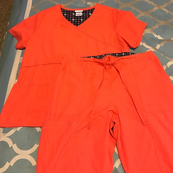 ScrubStar Coral Scrub Set