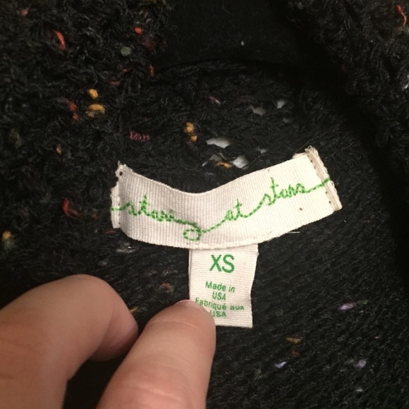 Cozy speckled sweater! - Picture 2 of 3