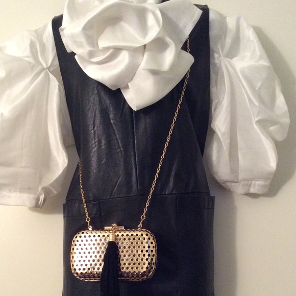 🌟Stylish Oversized Bow Blouse🌟 - Picture 3 of 4