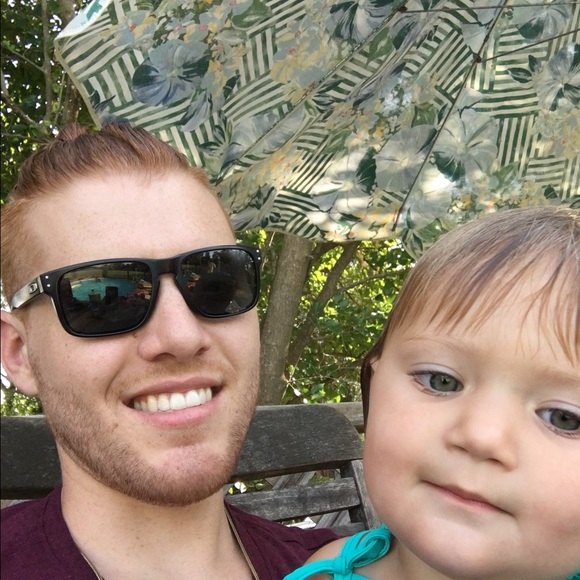 Meet your Posher, Jesse - Picture 1 of 1