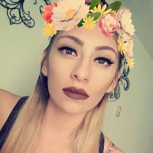 Meet your Posher, Juana