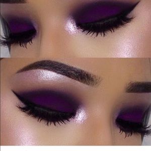 Meet your Posher, Latroya