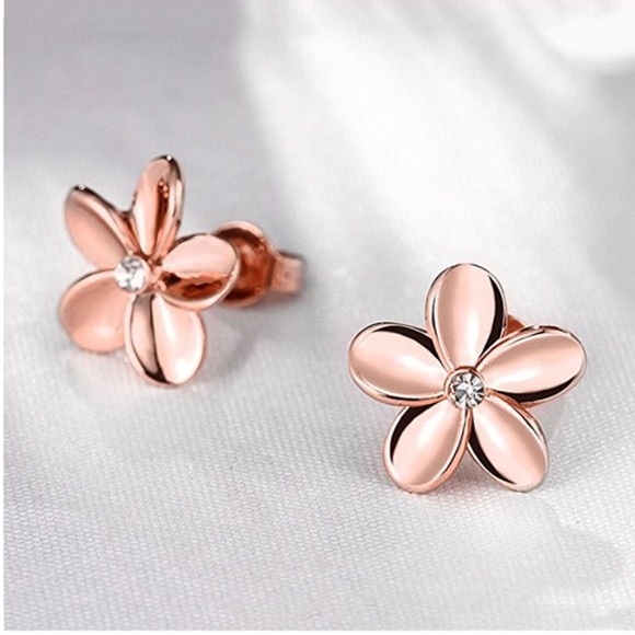 Jewelry - Rose gold Hawaiian Plumeria stud earring