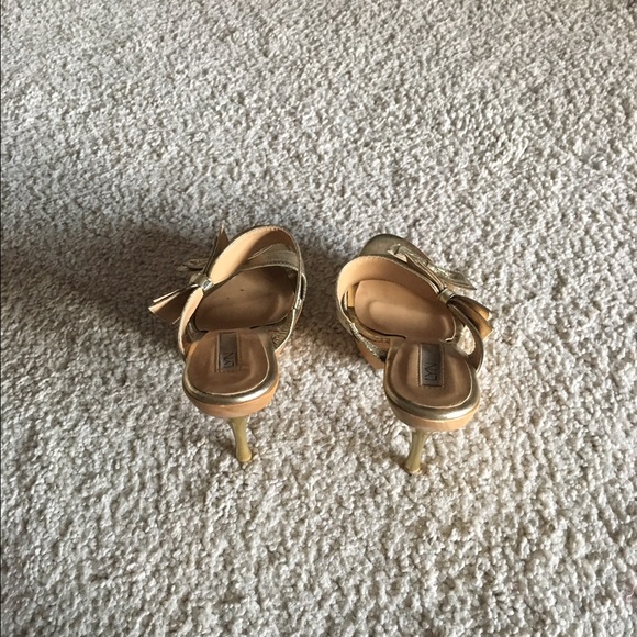 Size 5.5 - Picture 4 of 4
