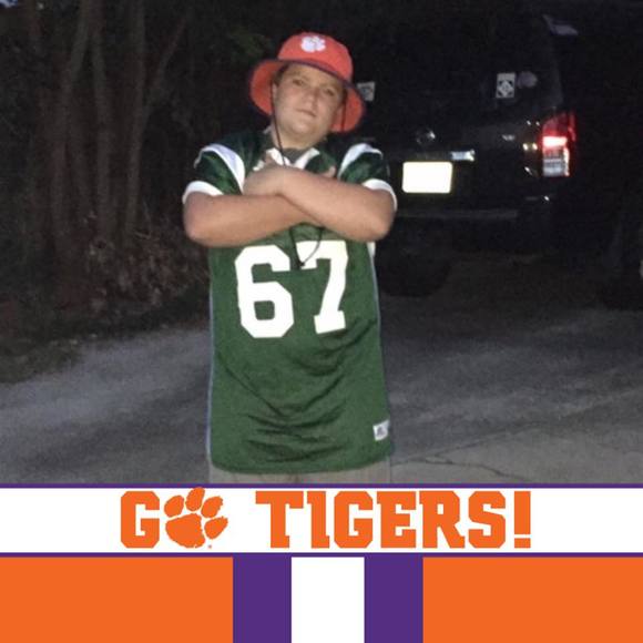 Meet your Posher, Shea