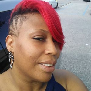 Meet your Posher, Lynette