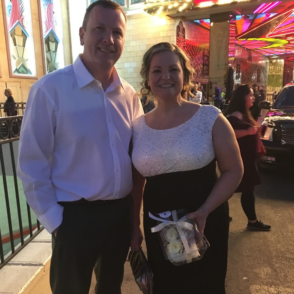 🐘🌸 Meet your Posher, Amy, @pink_elephants 🌸🐘