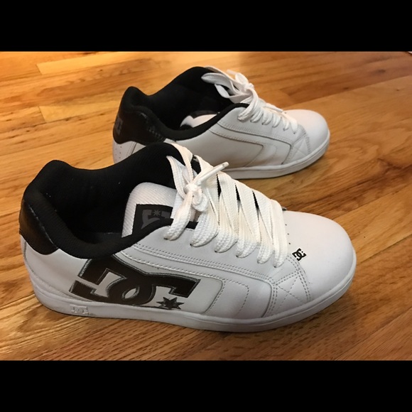 Men's sneakers size 9