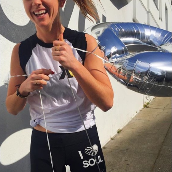 Soulcycle ✖️🔘 unisex T-shirt! New XXL - Picture 3 of 4