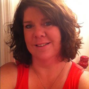 Meet your Posher, Angie