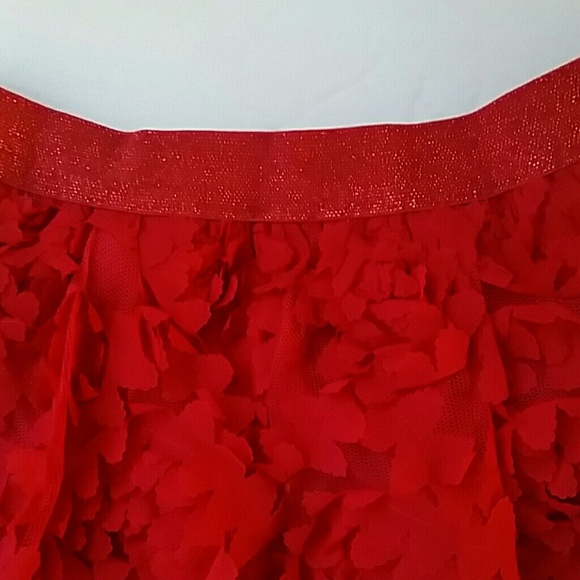 Childrens Place Floral Skirt - Picture 2 of 4