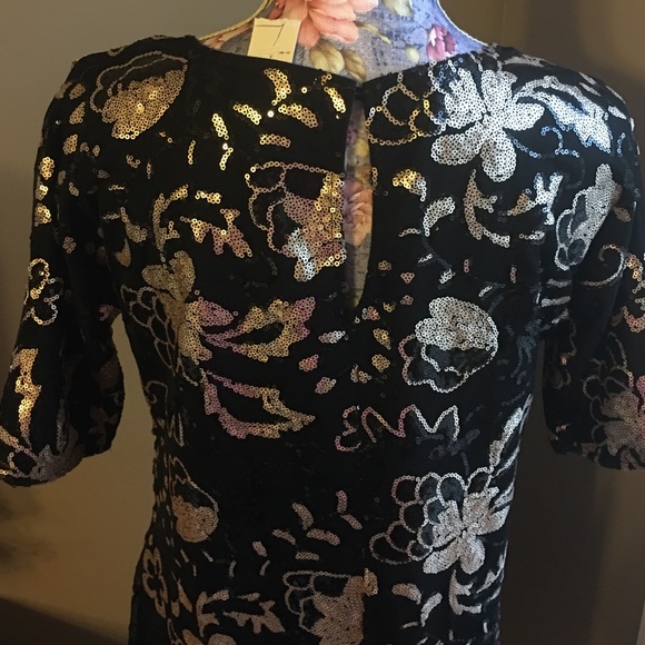 🎉Black sequined cocktail dress. New w/store tag - Picture 3 of 4
