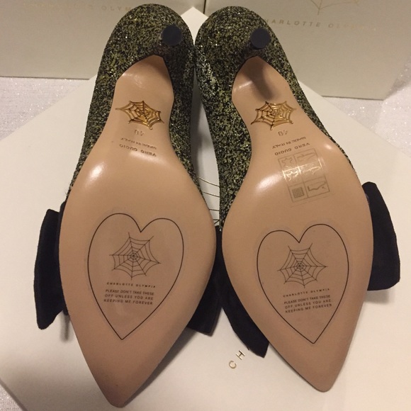 ❤️HP Charlotte Olympia NWT Etta Bow Pumps❤️ - Picture 5 of 5