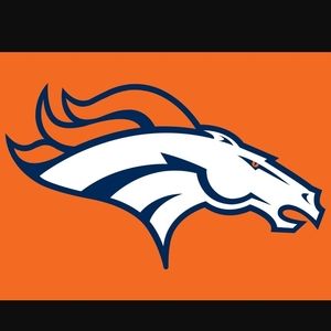 Meet your Posher, Logan