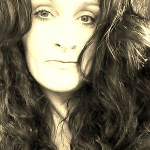 Meet your Posher, Crystle