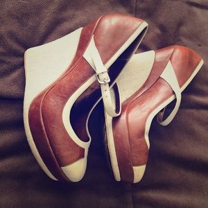 Charles David wedges