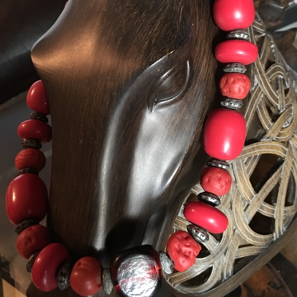 Monumental Moroccan inspired red necklace! - Picture 2 of 4