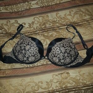 Victoria's Secret Bombshell 38C