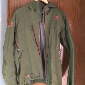 Ski jacket. Scott brand, Gortex. US size 8-10