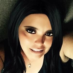 Meet your Posher, Tonya