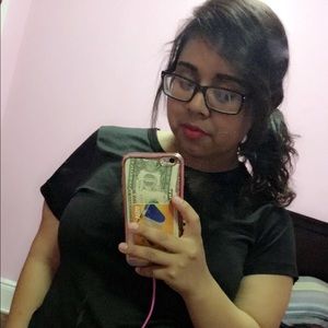 Meet your Posher, Jazmin