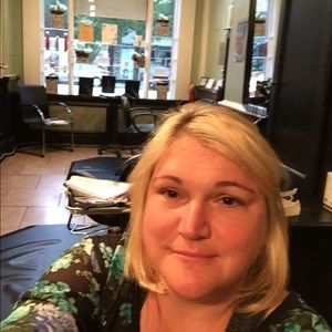 Meet your Posher, Donna