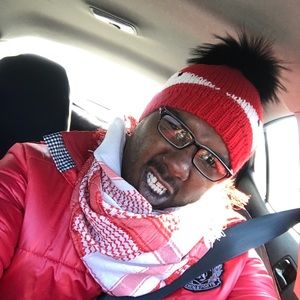 Meet your Posher, Moleek