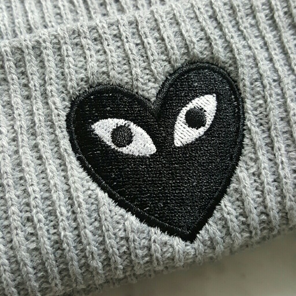 Comme des Garcons Play Heart Eyes Style Beanie - Picture 2 of 4