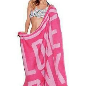 Victoria's sec throw