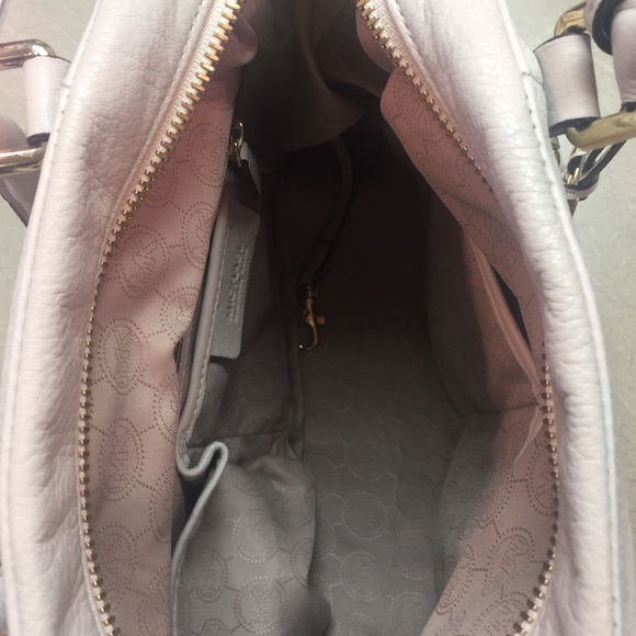 Michael Kors Charlotte Large Saffiano Leather Tote, Top-Zip  Micheal kors handbag