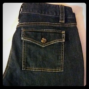 ANN TAYLOR CURVY FIT