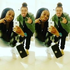 Meet your Posher, Latesha