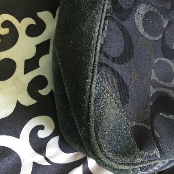 ✨Mini Coach Purse✨ - Picture 3 of 4