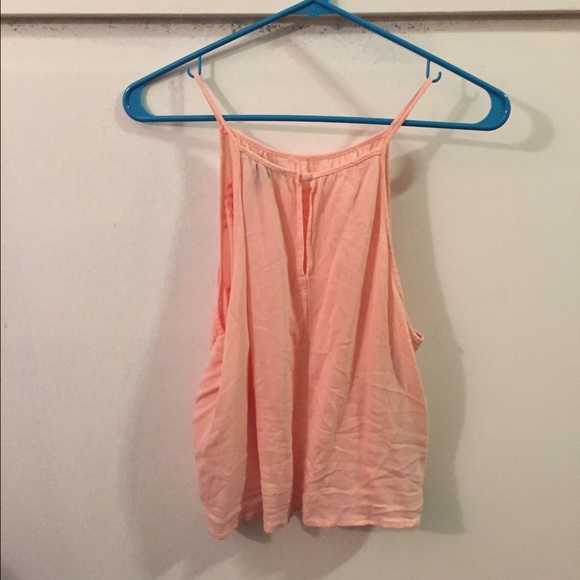 Forever 21 light pink halter crop top - Picture 2 of 2