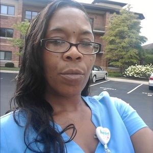 Meet your Posher, Regina