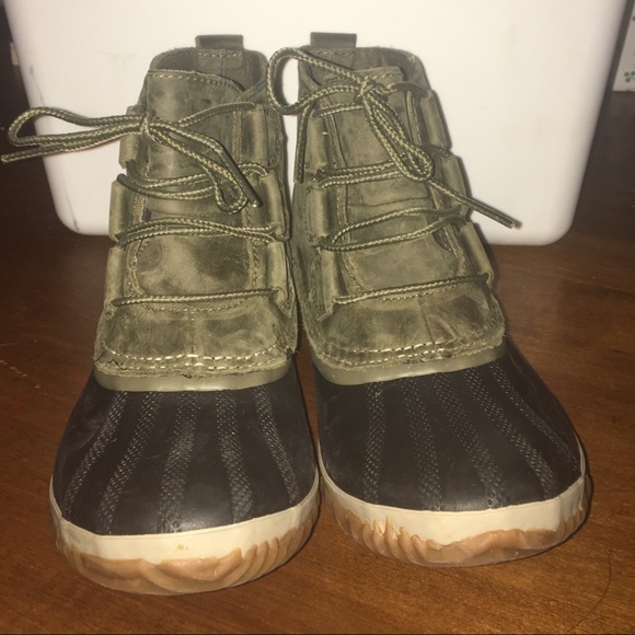 Sorel boots green duck / out N about boots