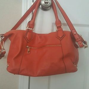 SALE!! Ora Delphine Satchel