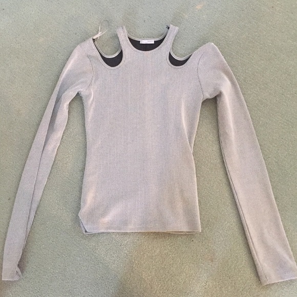 Zara top - Picture 1 of 1