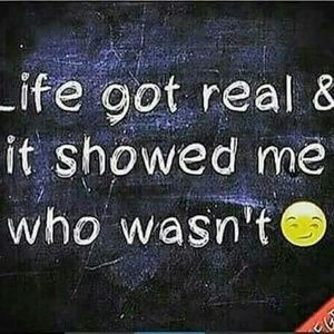 Meet your Posher, Iyonna