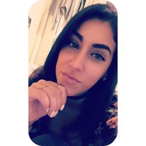 Meet your Posher, Michelle