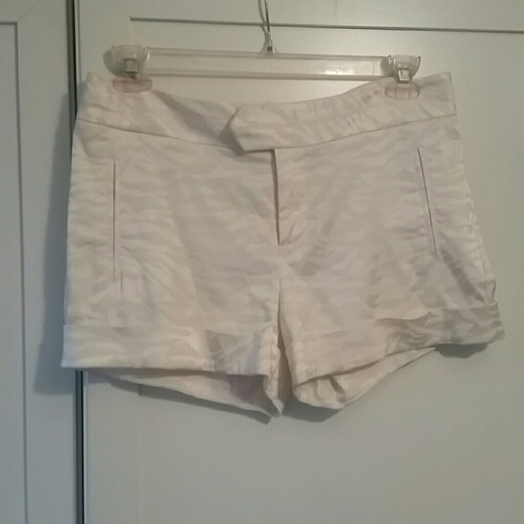 Grass Collection Shorts