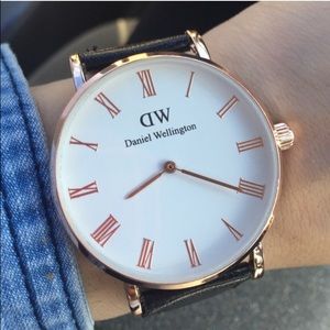 Rose gold fashion watch