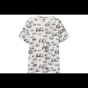 KAWS x Uniqlo T-Shirt