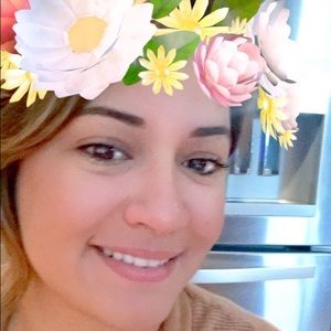 Meet your Posher, Maria