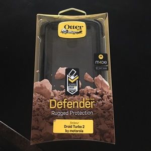 Otter box defender phone cased or Droid turbo 2