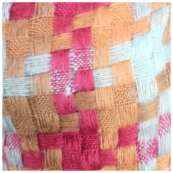 ‼️PRICE FIRM LAST CALL Basket Weave Soft Scarf B27 - Picture 4 of 4