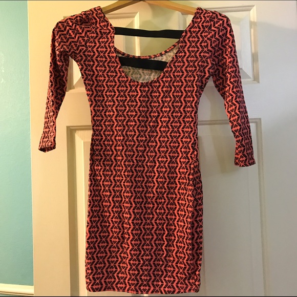 3/4 Sleeve Tight Dress - Picture 2 of 2