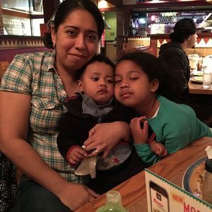 Meet your Posher, Yadira