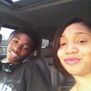 Meet your Posher, Sidney