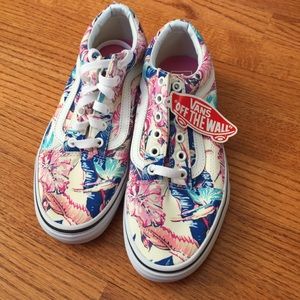 Brand new old skool vans!